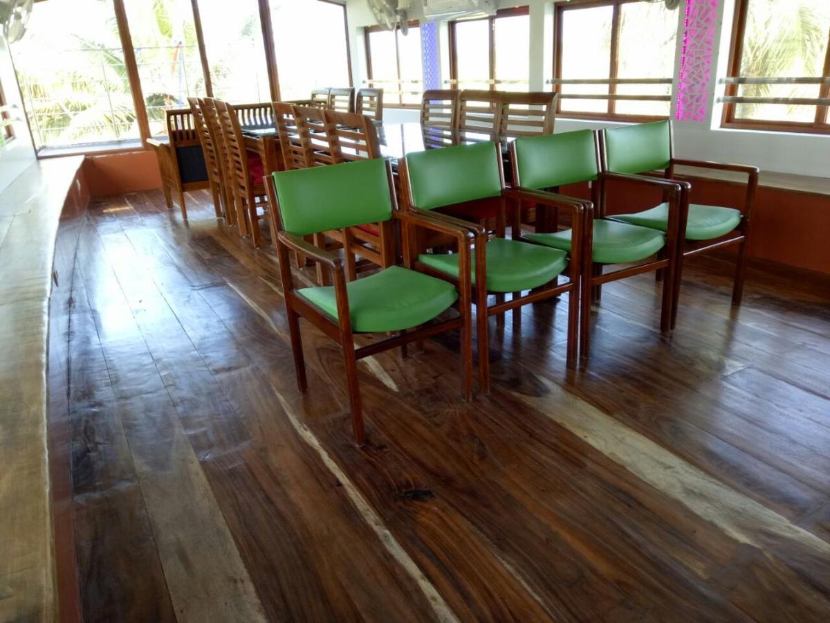 Marari Houseboat Ξενοδοχείο Mararikulam Εξωτερικό φωτογραφία