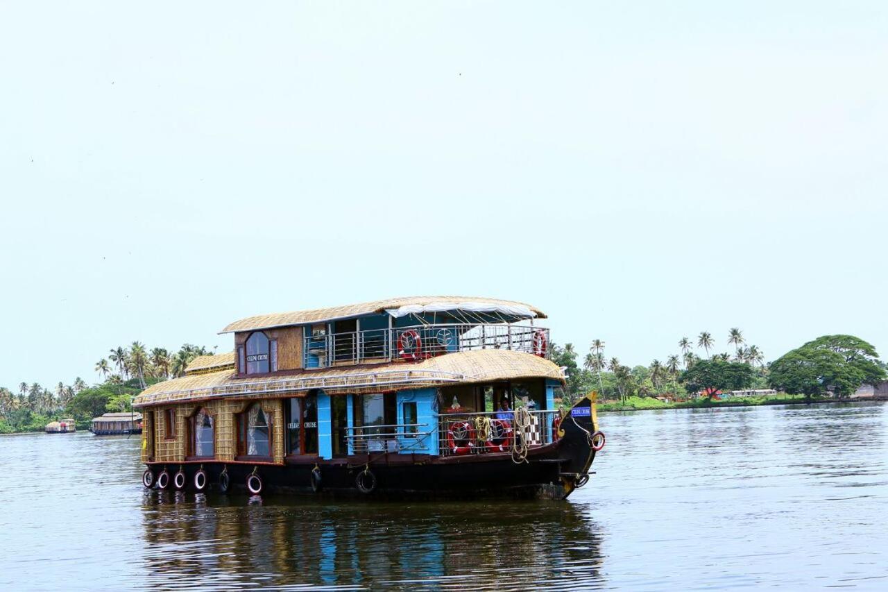 Marari Houseboat Ξενοδοχείο Mararikulam Εξωτερικό φωτογραφία