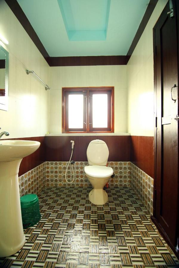 Marari Houseboat Ξενοδοχείο Mararikulam Εξωτερικό φωτογραφία