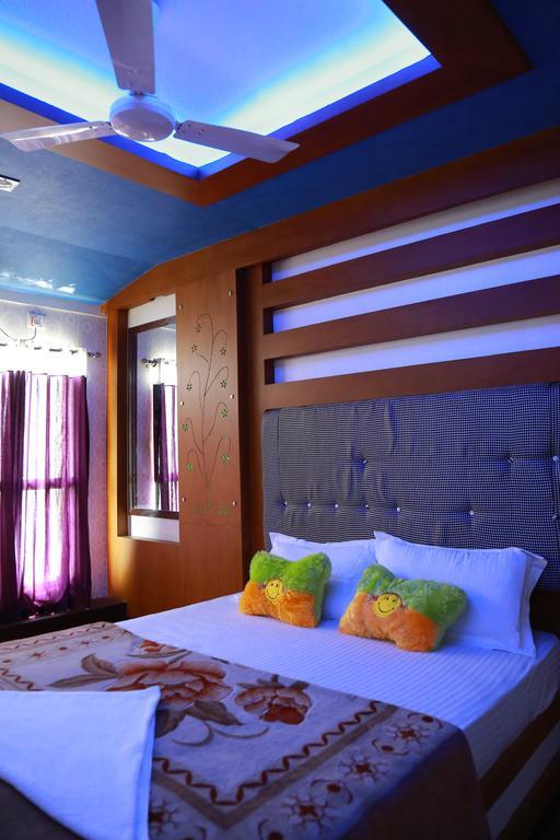 Marari Houseboat Ξενοδοχείο Mararikulam Δωμάτιο φωτογραφία