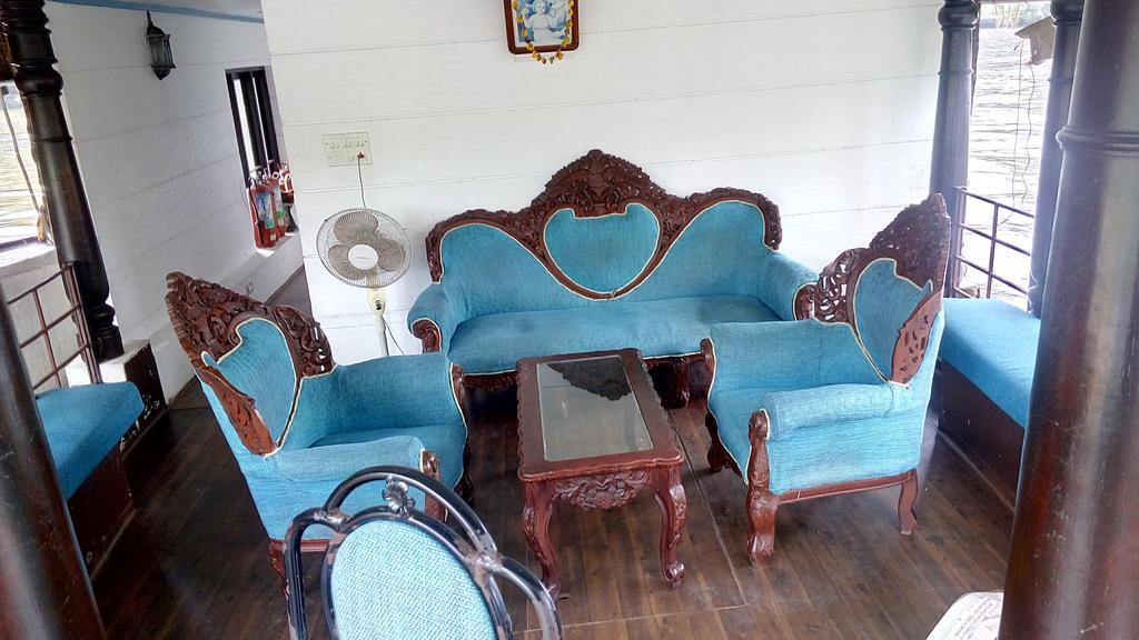 Marari Houseboat Ξενοδοχείο Mararikulam Εξωτερικό φωτογραφία